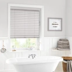 50mm Slats Limed White Venetian Blind 20 50mm Slats Limed White Venetian Blind -Home Decor Shop 30215325 alt03