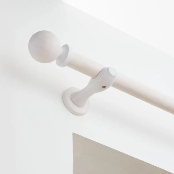 Enzo Fixed Wooden Curtain Pole With Rings 1 Enzo Fixed Wooden Curtain Pole With Rings