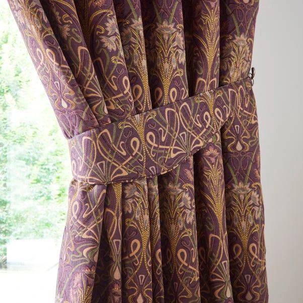 Lucetta Tiebacks 1 Lucetta Tiebacks