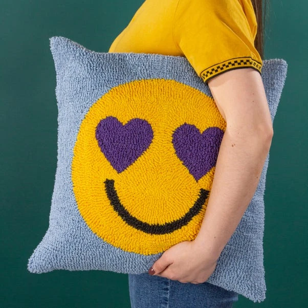 Smile Cushion 1 Smile Cushion