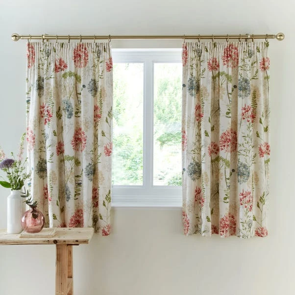 Country Meadow Pencil Pleat Curtains 4 Country Meadow Pencil Pleat Curtains - Image 4