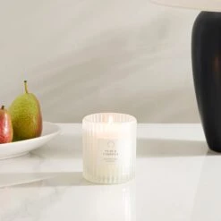 Pear And Gardenia Candle