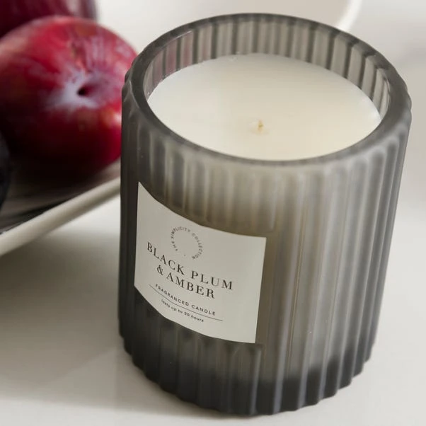 Plum And Patchouli Candle 3 Plum And Patchouli Candle - Image 3