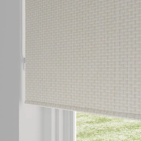 Aven Silver Blackout Roller Blind 4 Aven Silver Blackout Roller Blind - Image 4